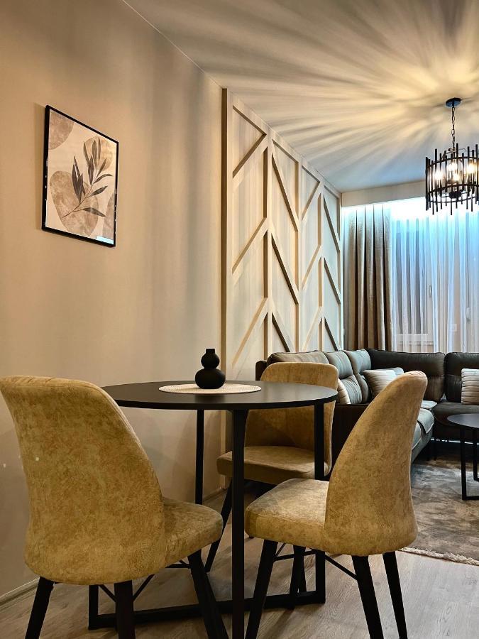 Top Apartment Priştine Dış mekan fotoğraf