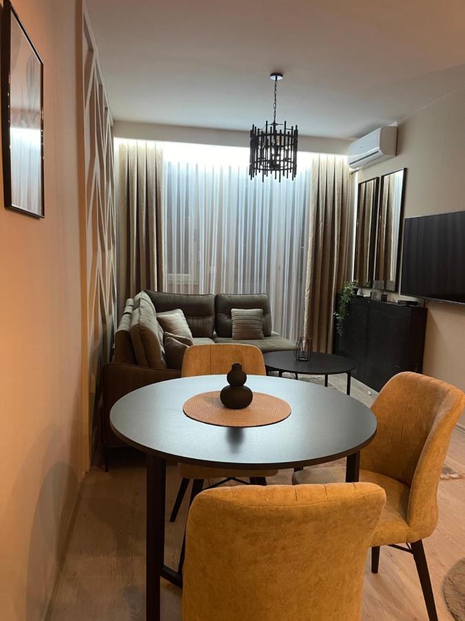 Top Apartment Priştine Dış mekan fotoğraf
